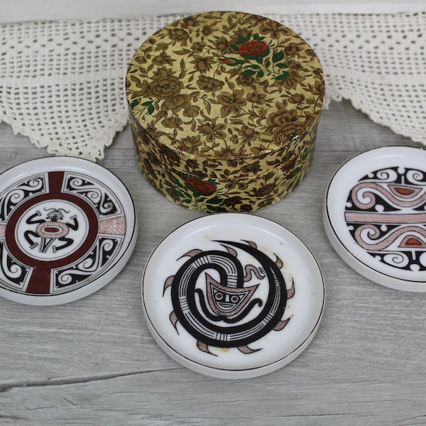 Vintage Coasters Panama Ceramic Pre Colombian Era Indian Designs Paper Mache Container