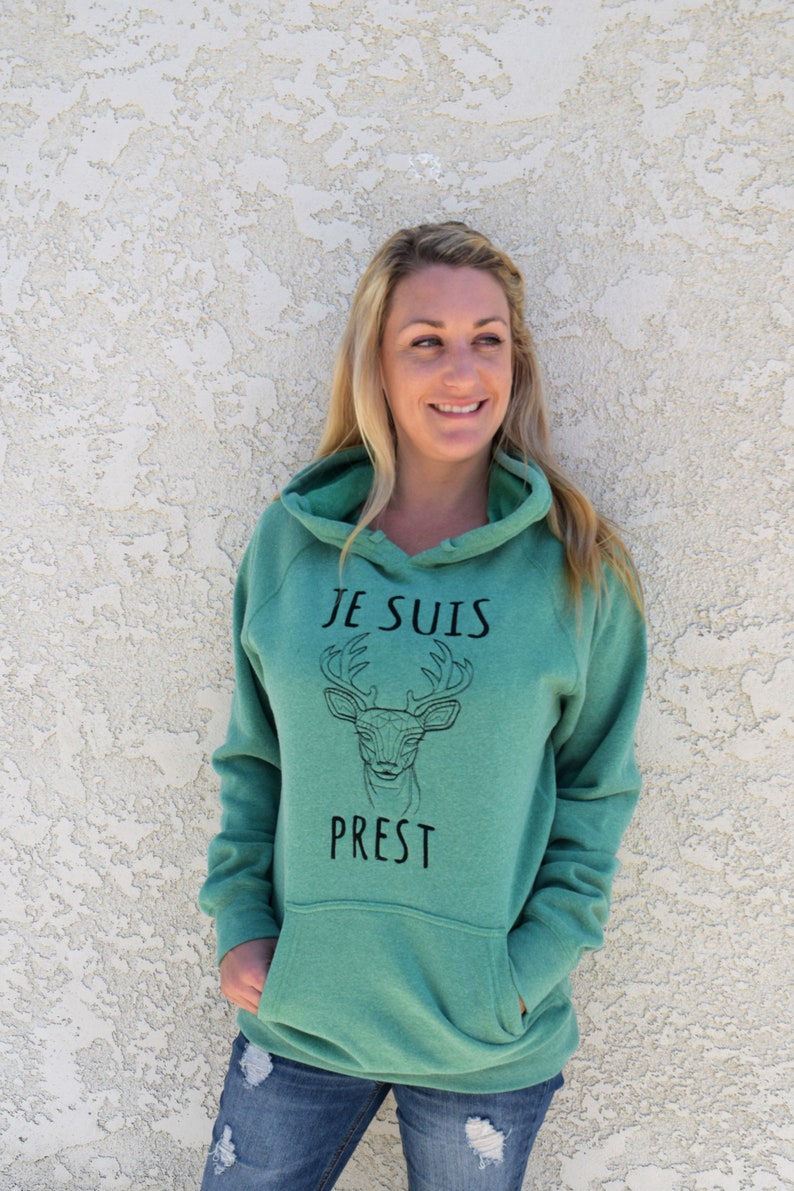 Je Suis Prest Sweatshirt Sassenach Shirt Gifts for Booklovers Je Suis Prest Gift Bundle