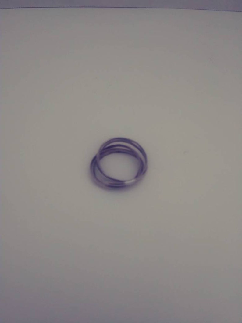 Interlocked 5 piece Ring Mobius twisted Steerling Ring