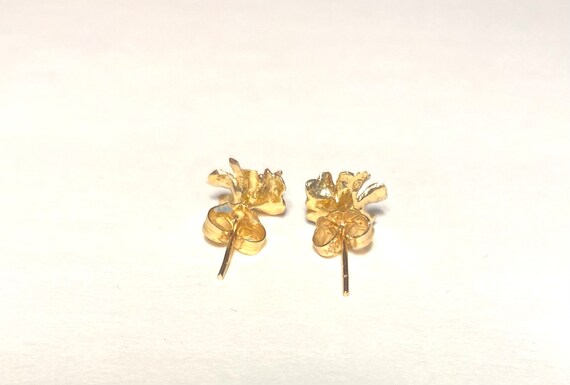 14k Yellow Gold Flower Earrings - image 2