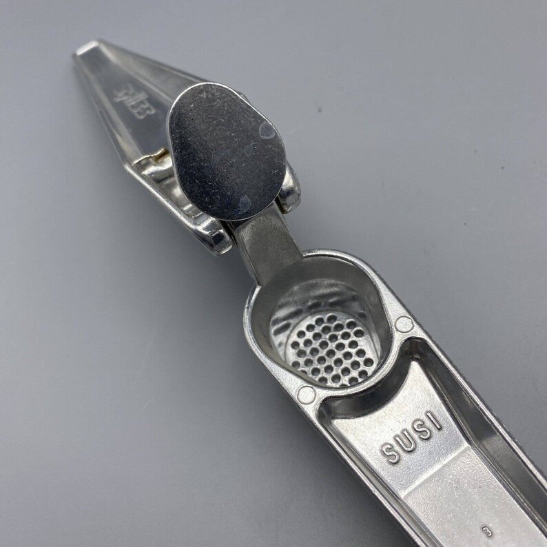 Vintage Zyliss SUSI Garlic Press Made in Switzerland 6 Aluminum Utensil