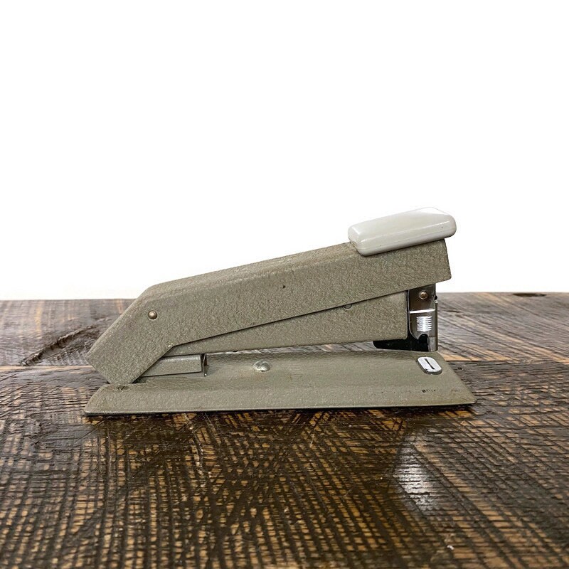 Vintage Industrial Bostitch B5B Heavy Duty Desktop Stapler Etsy