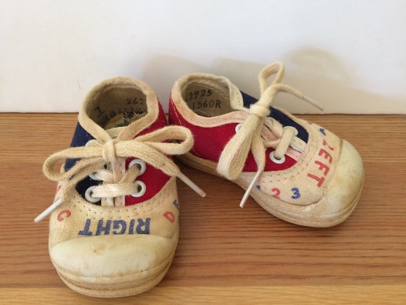 Vintage Right Left Toddlers Sneakers Childrens Te… - image 1