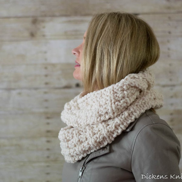Soft Wool Chunky Knit Infinity Scarf, Knit Cowl, Knit Snood, Chunky Knit Scarf, Winter White - Ready to Ship