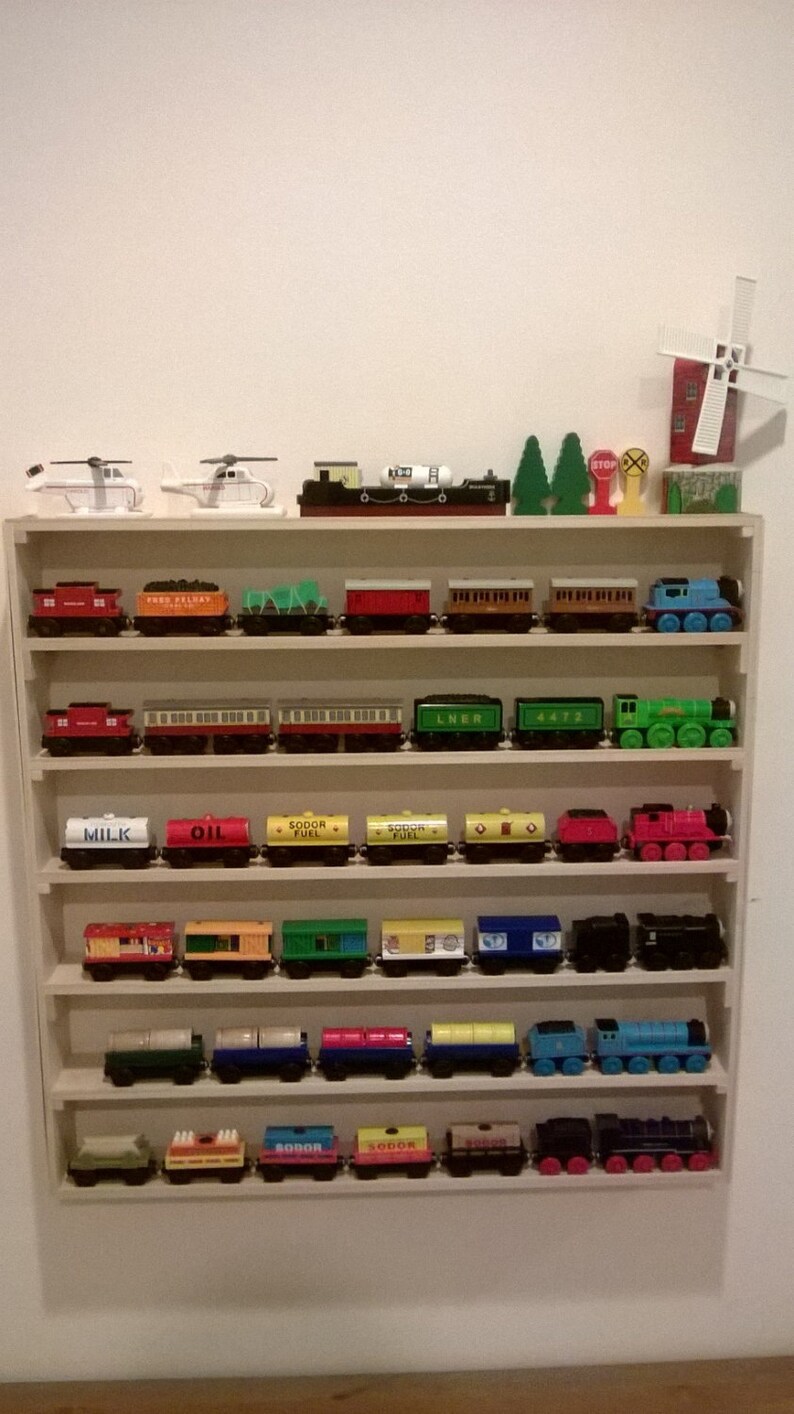 thomas train storage bench