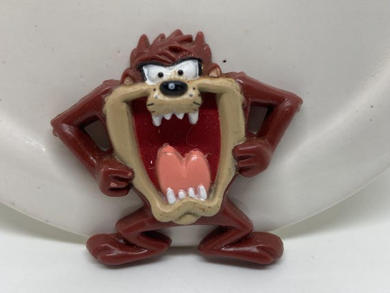 Taz Warner Bros 1997 Refrigerator Magnet Tasmanian Devil Looney