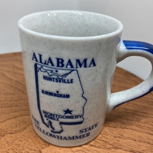 Mug/tasse à café souvenir de l'État de l'Alabama, souvenir de voyage vintage de la carte de l'État de Yellowhammer