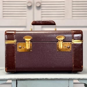 large vintage midcentury blue hardcase suitcase,  vintage Samsonite luggage