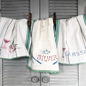 vintage embroidered dish towels, tea towels - 1950s mid century table linens