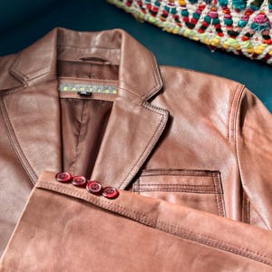 vintage leather jacket with notched collar size M, Kenneth Cole Reaction