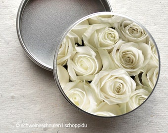 Mini can white roses, rose bouquet