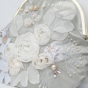 Handbag ribbon embroidery beads white roses Silver clutch Edwardian style Vintage needlework victorian lace bag evening kiss lock coin purse