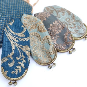 Estuche para gafas Boho Blue Royal, brocado, damasco, antiguo, rococó, barroco, textil, regalo para mamá, regalo único de lujo para mujer