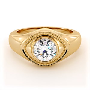Elegant Yellow Gold Men’s Engagement Ring with Lab Diamond