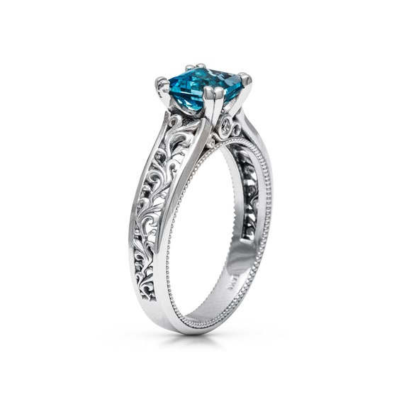 Princess cut hotsell topaz ring