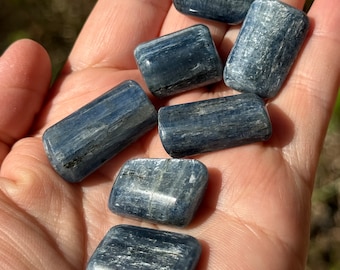 ONE Blue Gem Kyanite, Polished Gemstone, Brazil