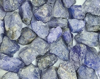 ONE Blue-Violet Tanzanite Zoisite, Tanzania