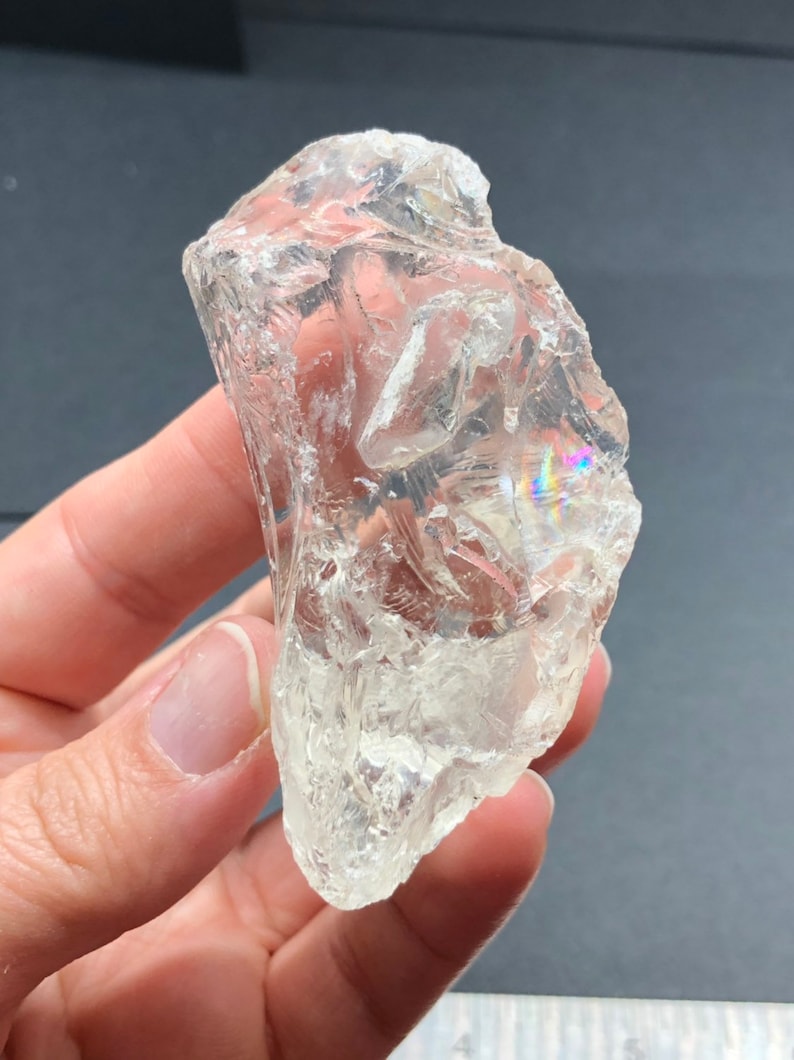 Optical Quartz Rough 102g