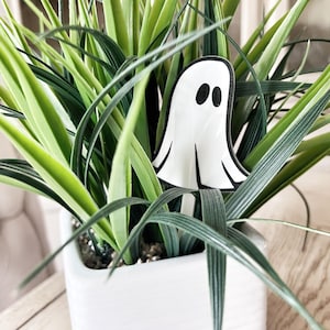 Ghost Plant Stake – Halloween Decor for Houseplants and Indoor Pots
