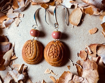 Carved avocado pit dangle earrings | OOAK | natural jewelry | hand carved unique jewelry