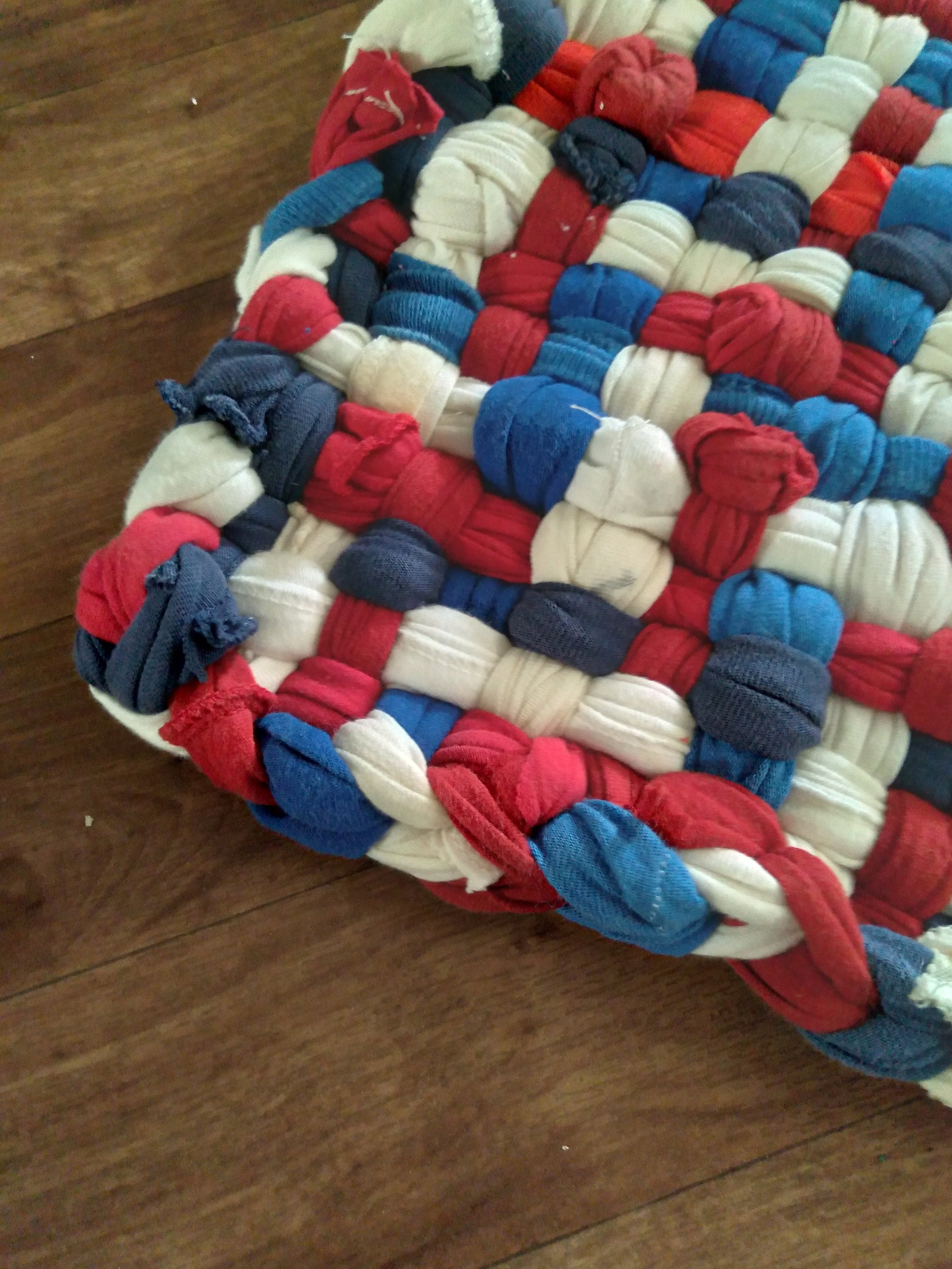 Pot Holder Rugs Handmade Potholder Style Woven Throw Rug Meditation Mat Red White and ...