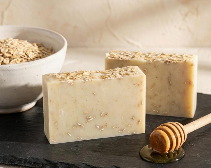 Oatmeal Soap - The HONEY OAT Bar - A Creamy Soap Bar with Oatmeal, Organic Goat's Milk, Bee Pollen Powder & Pure Raw Honey, Fragrance Free