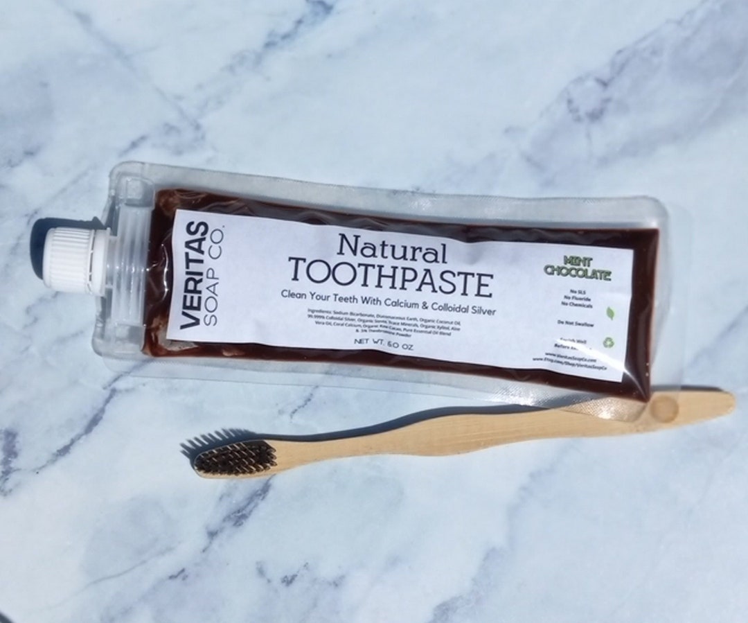 MINT CHOCOLATE Toothpaste Clean Your Teeth With Organic Cacao