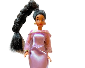 ディズニー 眠れる森の美女 フローラ ピンク レッド 妖精フィギュア