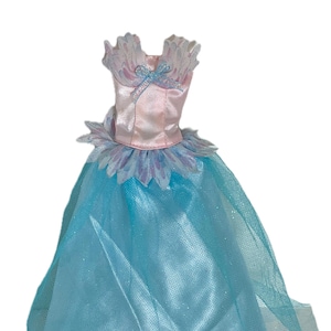 Vintage 2003 Mattel Swan Lake Odette Barbie doll dress VHS Fairy Tale collection
