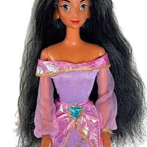 Vintage 1992 90's Disney Mattel original Aladdin movie Jasmine doll