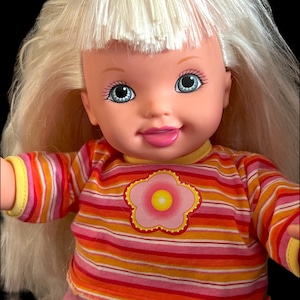 Vintage 2000 Y2K Mattel Barbie Cuddly Soft Kelly doll large 16&quot; body