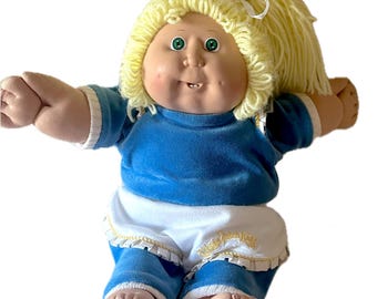 Vintage 1986 Cabbage Patch jaren 80 blonde kinderpop met tanden OK rode handtekening