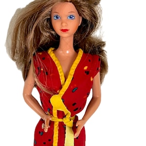Vintage 1980&#39;s 1986 Mattel Heart Family Kiss & Cuddle mom barbie doll