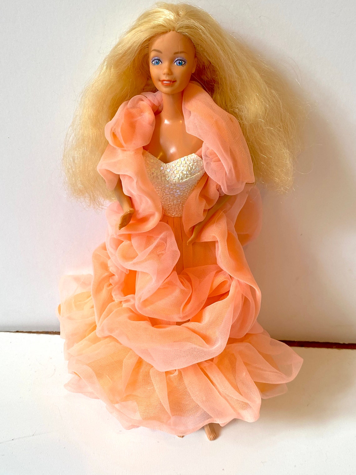 peach barbie 80s