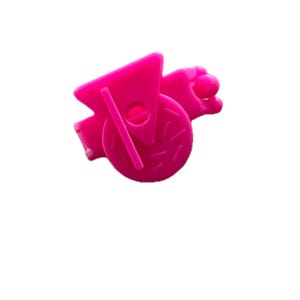 Vintage 1988 80's Style Magic Barbie doll pink geometric barrette hair clip accessory