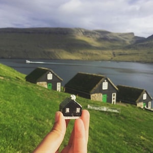 Faroe Islands House - Miniature - House - Tiny Small House - Handmade Ceramic - Faroe Islands House with Sheep - Nordic House