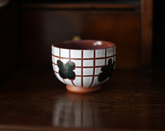 Flower Matcha Bowl 6 oz - Black & White Floral Matcha Cup - Chawan -  Latte and Cappucino Cup - Gift for Tea Lover person, Coffee Cup