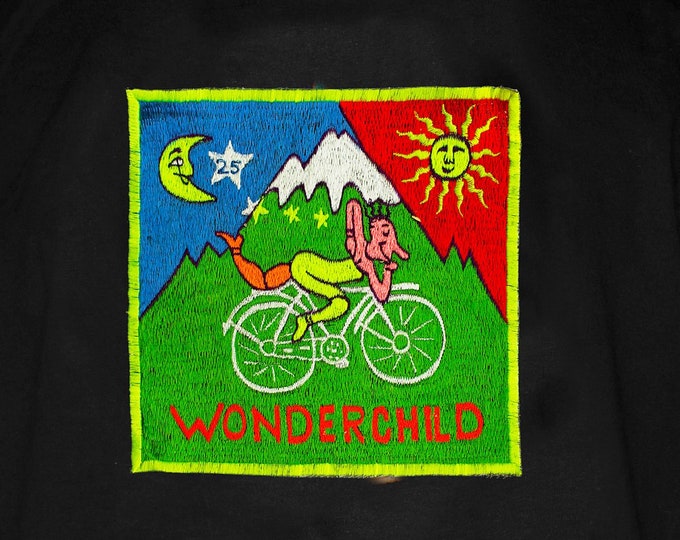 Wonderchild Albert Hofmann LSD T-Shirt blacklight handmade embroidery no print goa psy t-shirt Timothy Leary art uv active