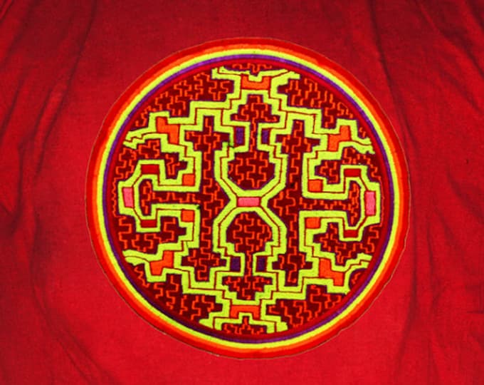 Ayahuasca T-Shirt Shipibo Conibo DMT Psychedelic Artwork