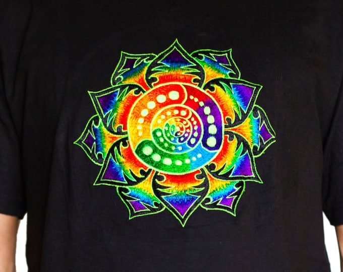 Attributes crop circle T-Shirt rainbow mandala blacklight handmade embroidery no print goa t-shirt