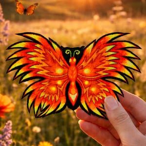 Baby Buddha Butterfly Patch UV aktiv – Psychedelischer Stick Aufnäher – 15, 20 oder 25 cm – Handarbeit