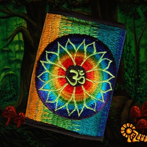 3 variantes de pochettes AUM - poches pour pièces et cartes et 2 pour papier-monnaie, avec crochet et boucle - portefeuille de cannabis actif à lumière noire