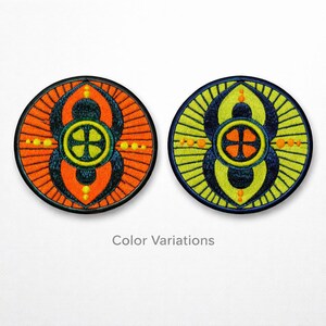 Kornkreis Aufnäher – Psychedelischer geometrischer Alien Patch zum Annähen (8 cm, UV-aktiv)