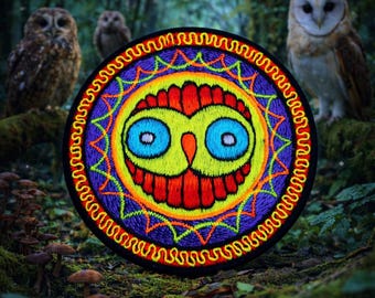 Owl Crop Circle Embroidery Patch – UV Reactive Psychedelic Forest Art, Compact Blacklight Patch