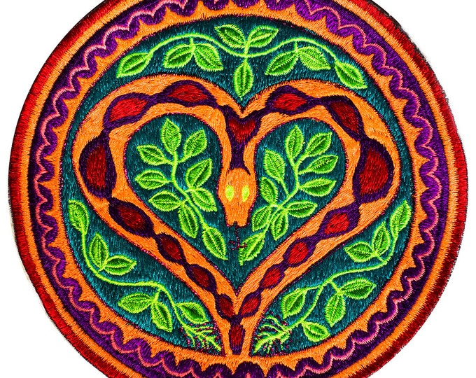 ayahuasca snake heart patch shipibo conibo dmt artwork blacklight active