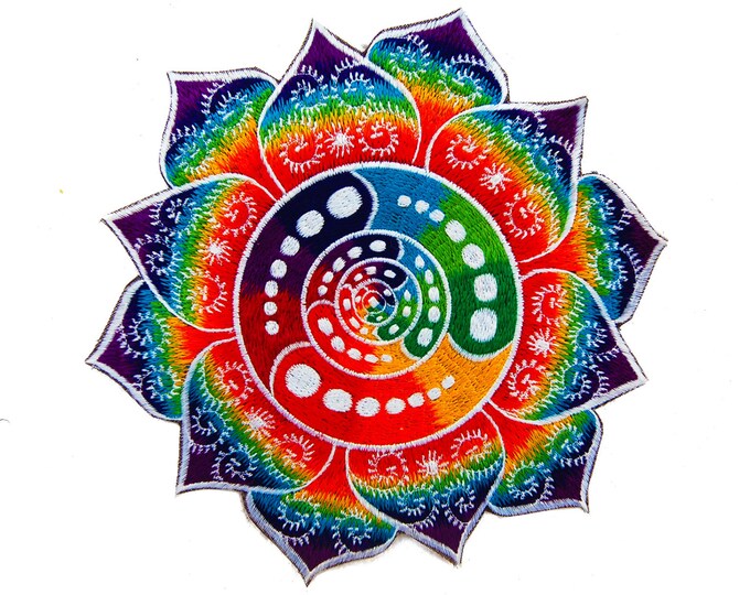 Attributes crop circle rainbow fractal art patch