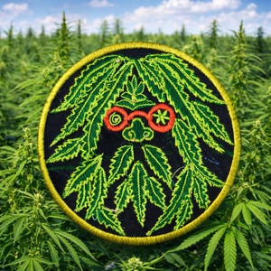 Patch de broderie visage Ganja Man - Personnage en chanvre psychédélique, Patch compact réactif aux UV