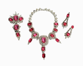 Vintage PINK and Clear Dazzling Rhinestone PARURE Statement Necklace, Clip Earrings and Brooch *WOW*