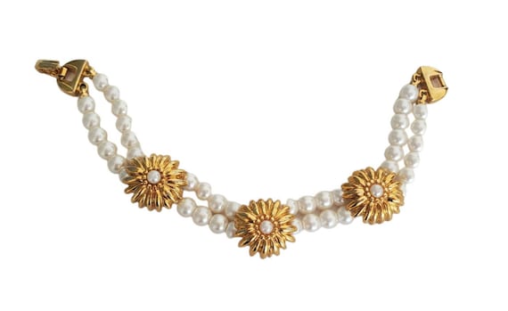 Vintage MONET Double Strand Faux Pearl with Gold … - image 1