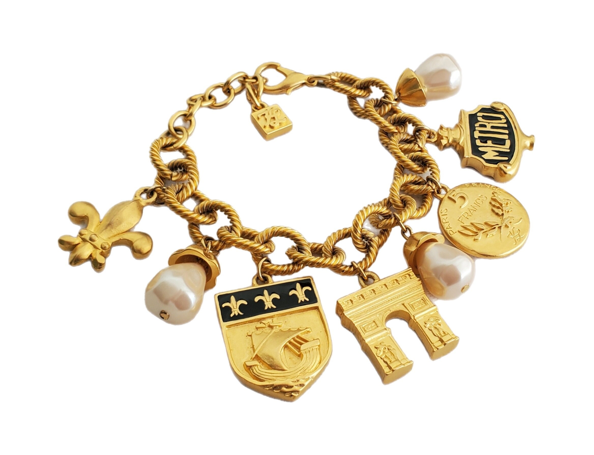 Karl lagerfeld 2024 charm bracelet